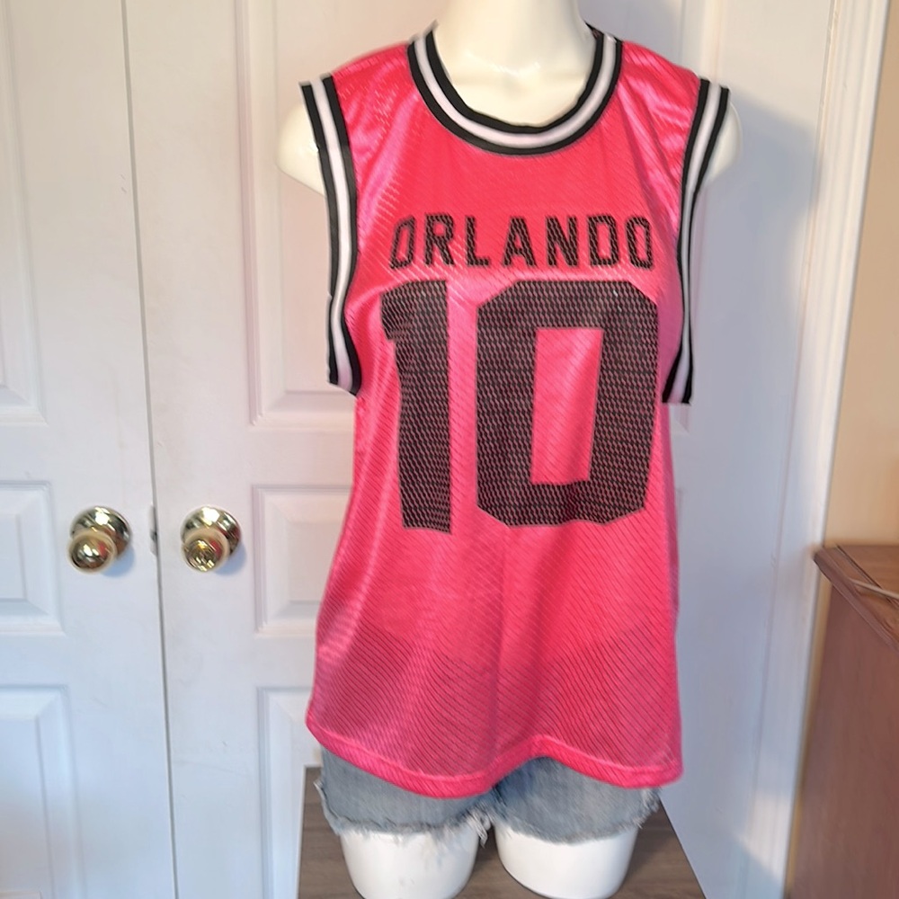 ORLANDO WOMEN BASKETBALL JERSEY IN PINK IN SIZE XL